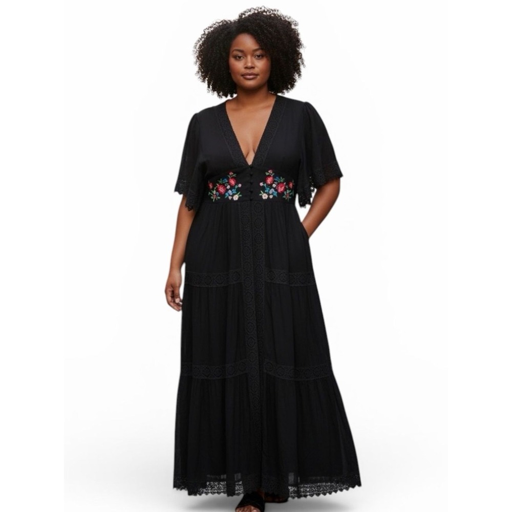 Forever 21 Black Maxi Duster with Floral Embroidery